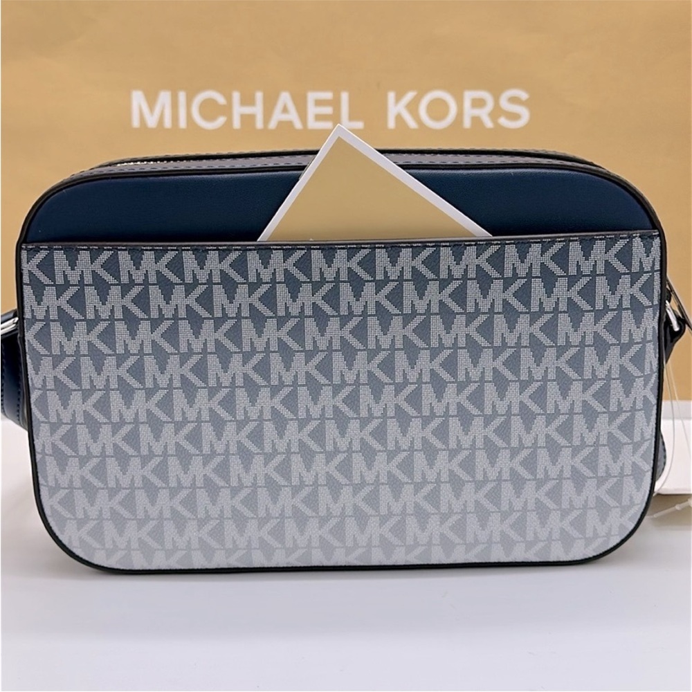 Michael Kors Jet Set Large Ombré Signature Logo East West Crossbody Navy color - Picture 8 of 13